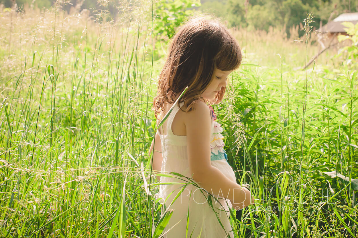 Read more about the article Child Portrait at Boyce Mayview Park | Michela R. | Pittsburgh Dormont Child Family Photographer