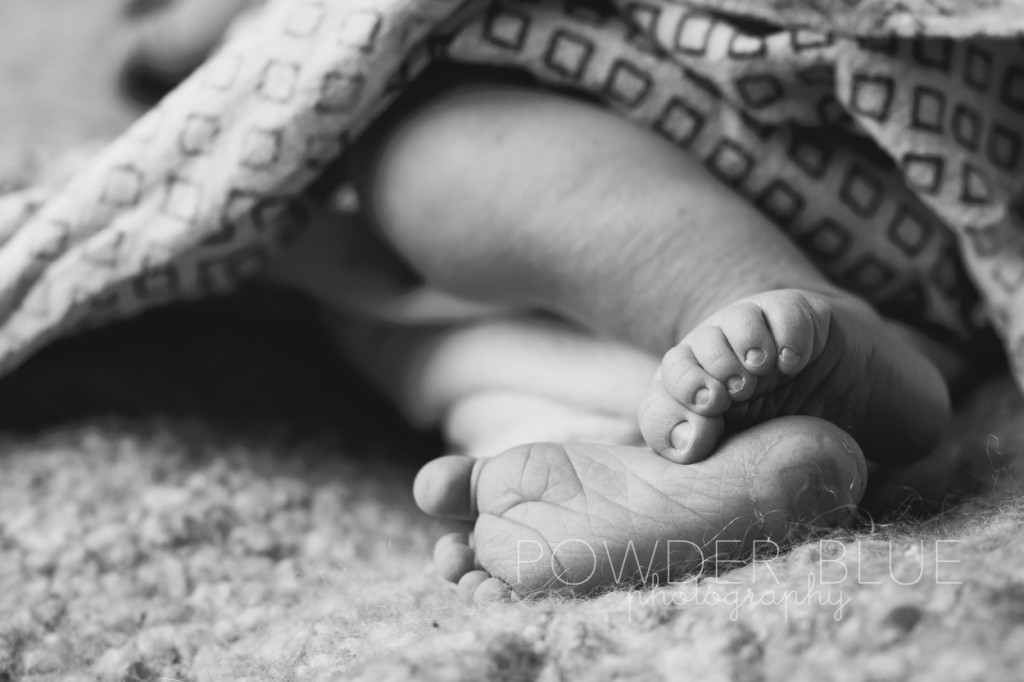 pittsburgh newborn baby feet