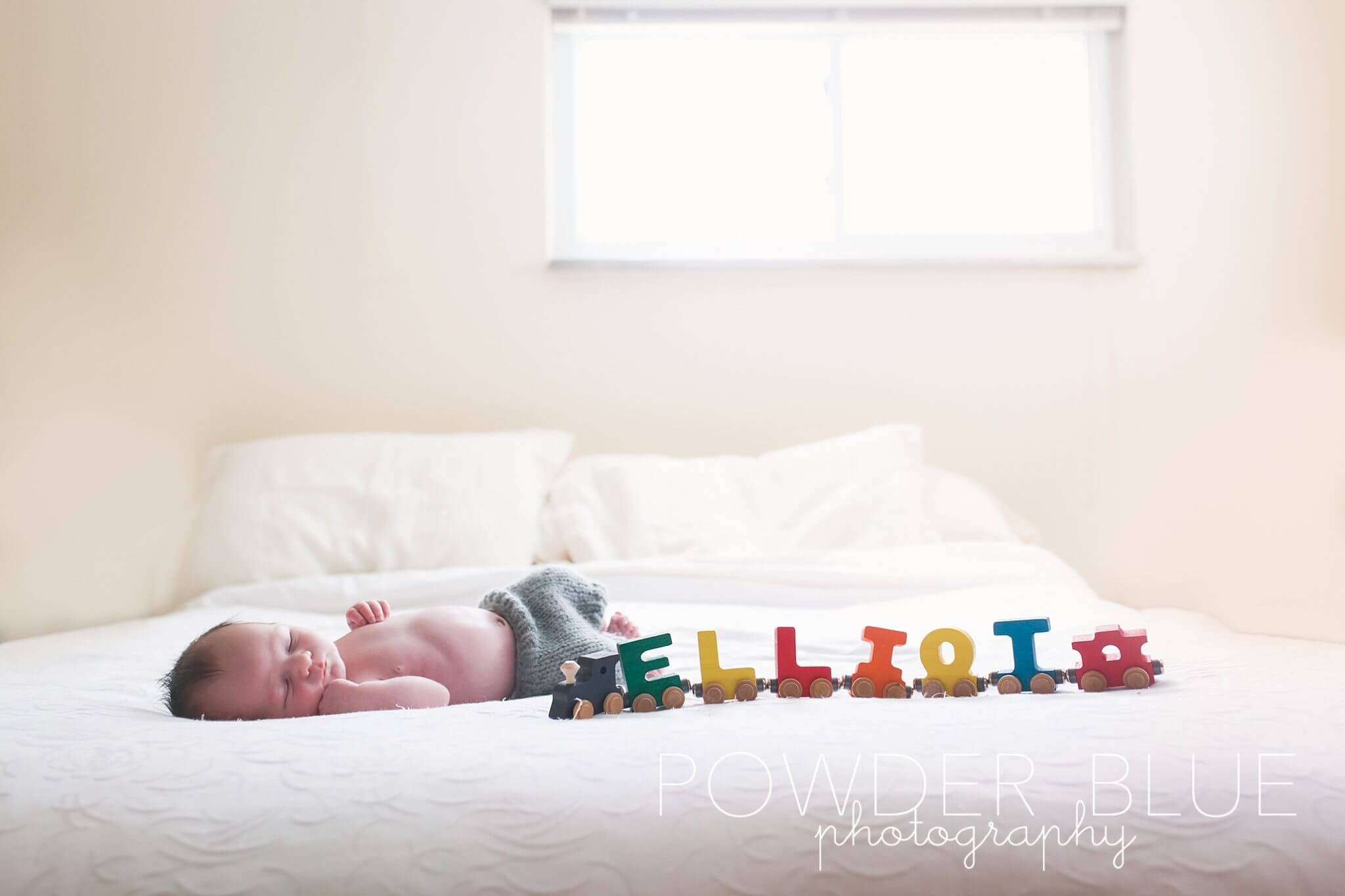 Read more about the article Shadyside Lifestyle Newborn Photographer | Baby Elliot | Pittsburgh Photographer