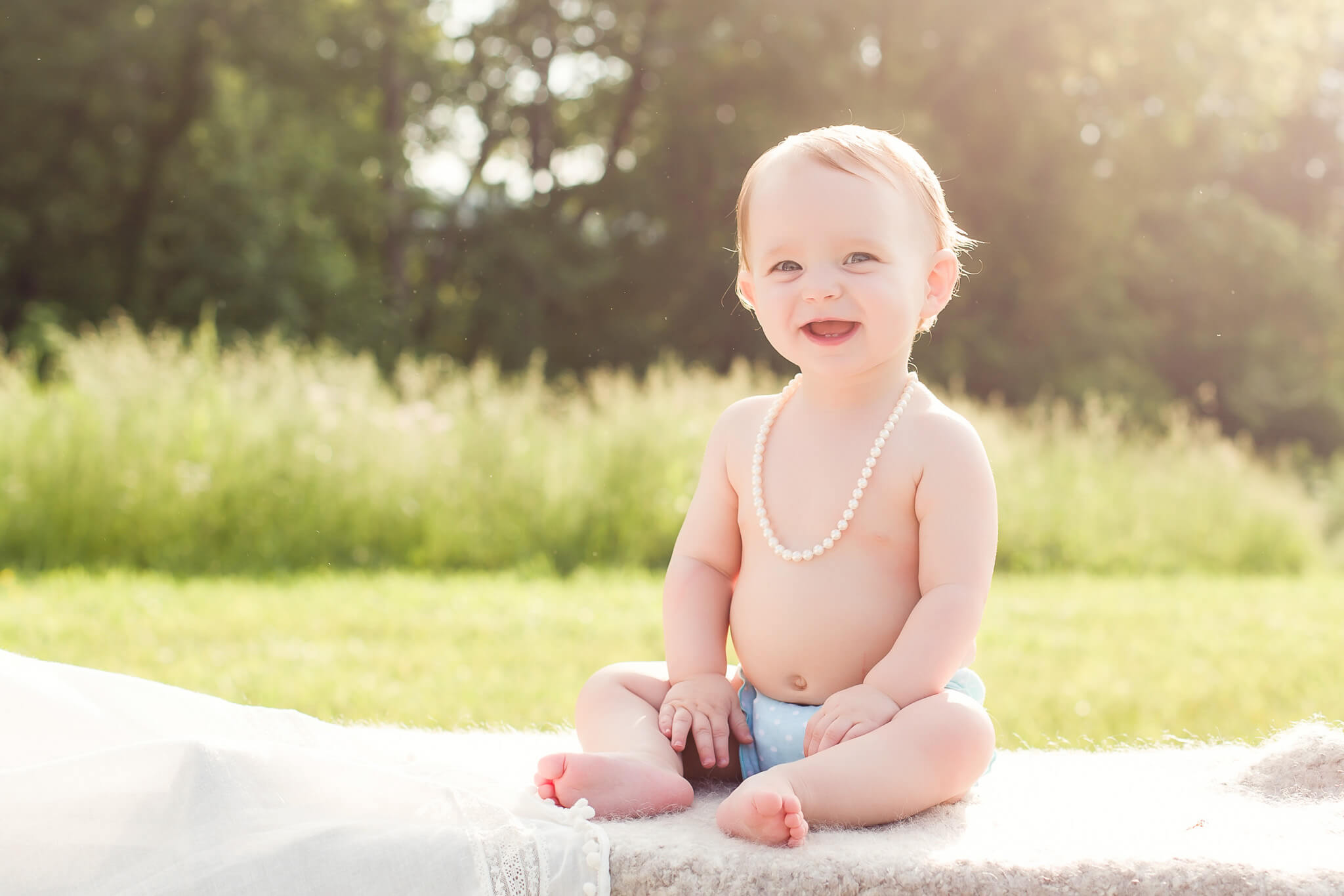 Read more about the article Ava’s First Year | Pittsburgh Baby Photographer | Baby Plan Graduate