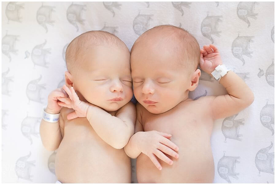 You are currently viewing Odin & Greyson | Pittsburgh Newborn Photographer | Identical Twin Boys