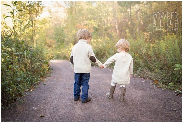 Read more about the article Pittsburgh Family Photographer | Cuthbertson Family | Pittsburgh Botanic Garden