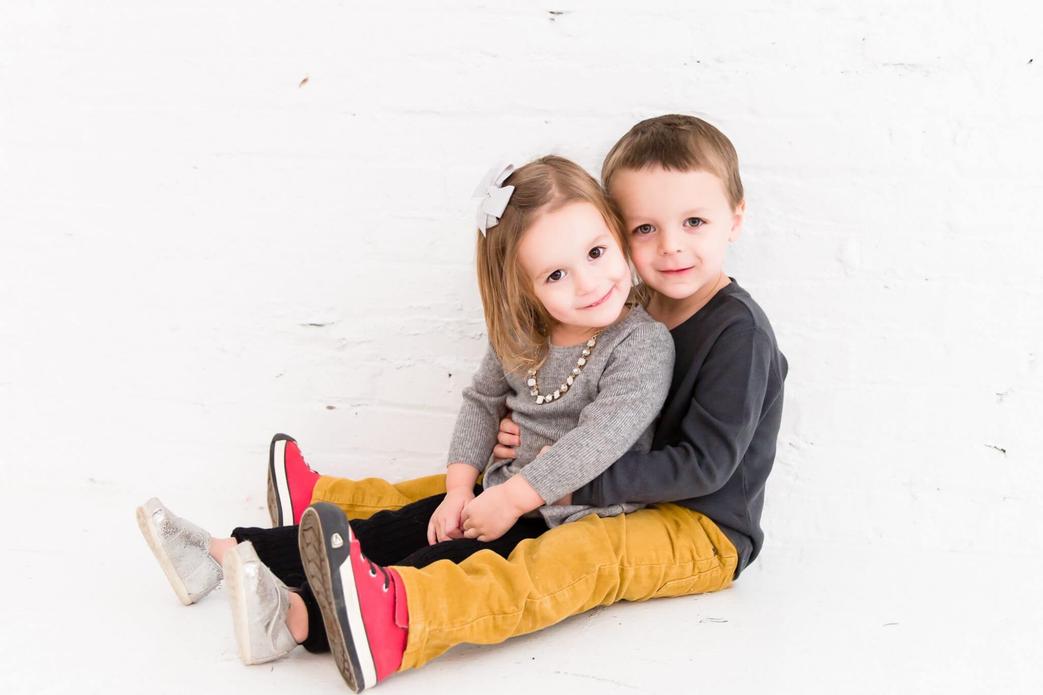 Read more about the article Photographing My Own Kids | Pittsburgh Child Photographer