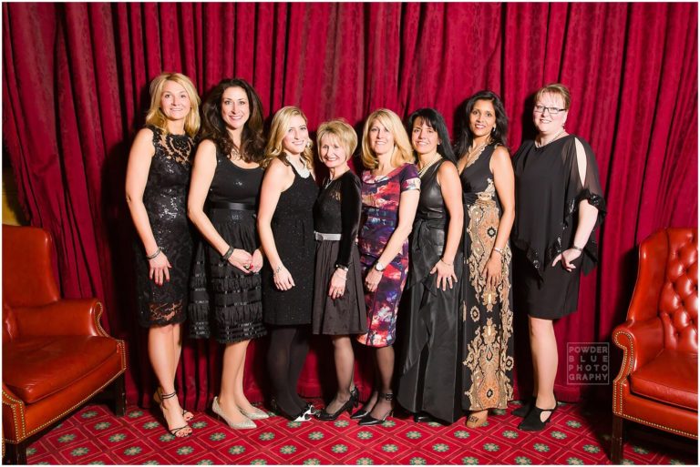 Read more about the article A Sweet Gesture 2015 | Duquesne Club Pittsburgh | Pittsburgh Photographer | The Family Life Fund