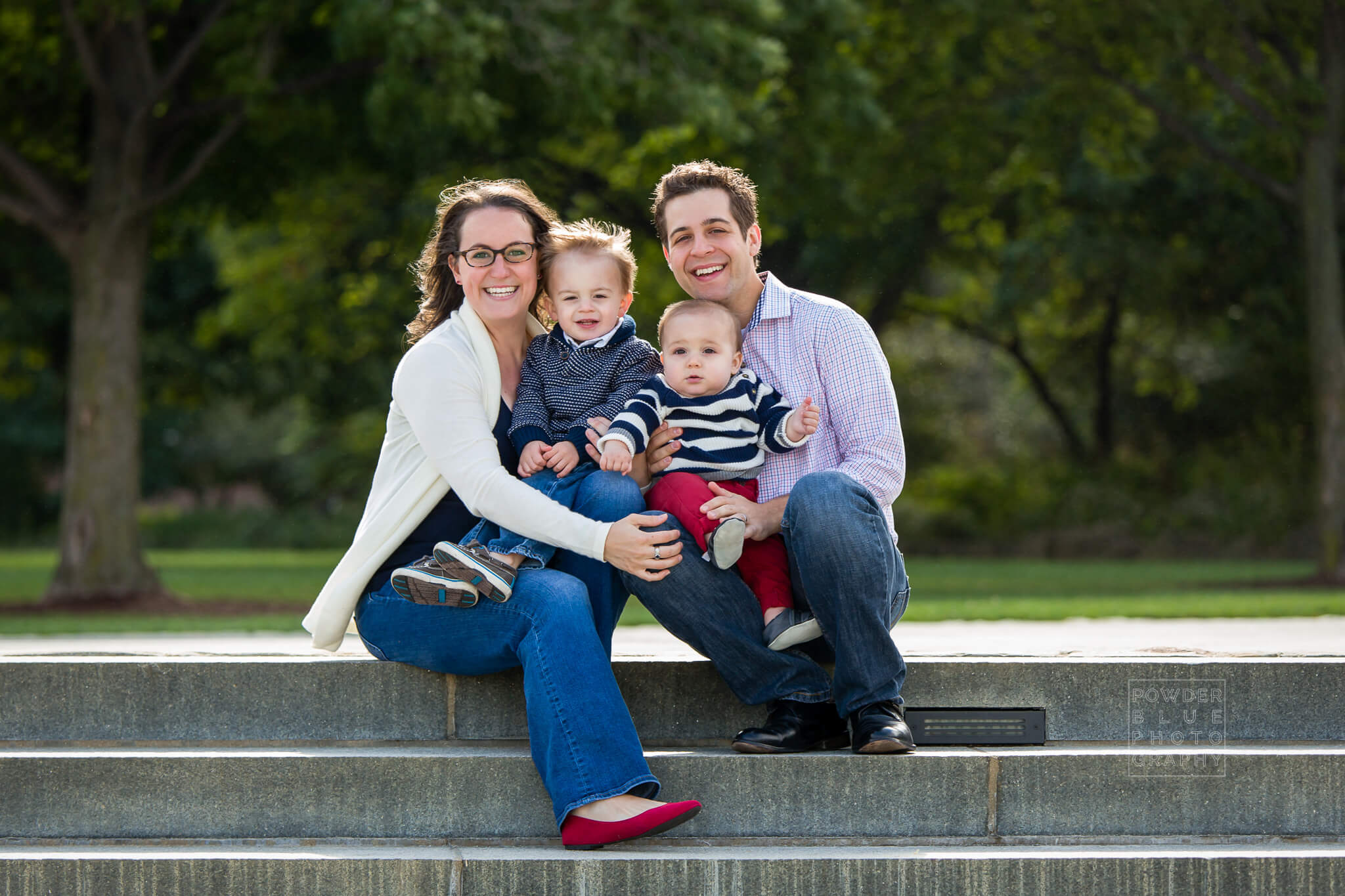 You are currently viewing Pittsburgh Family Photographer | My Alaskan Friends | Point State Park