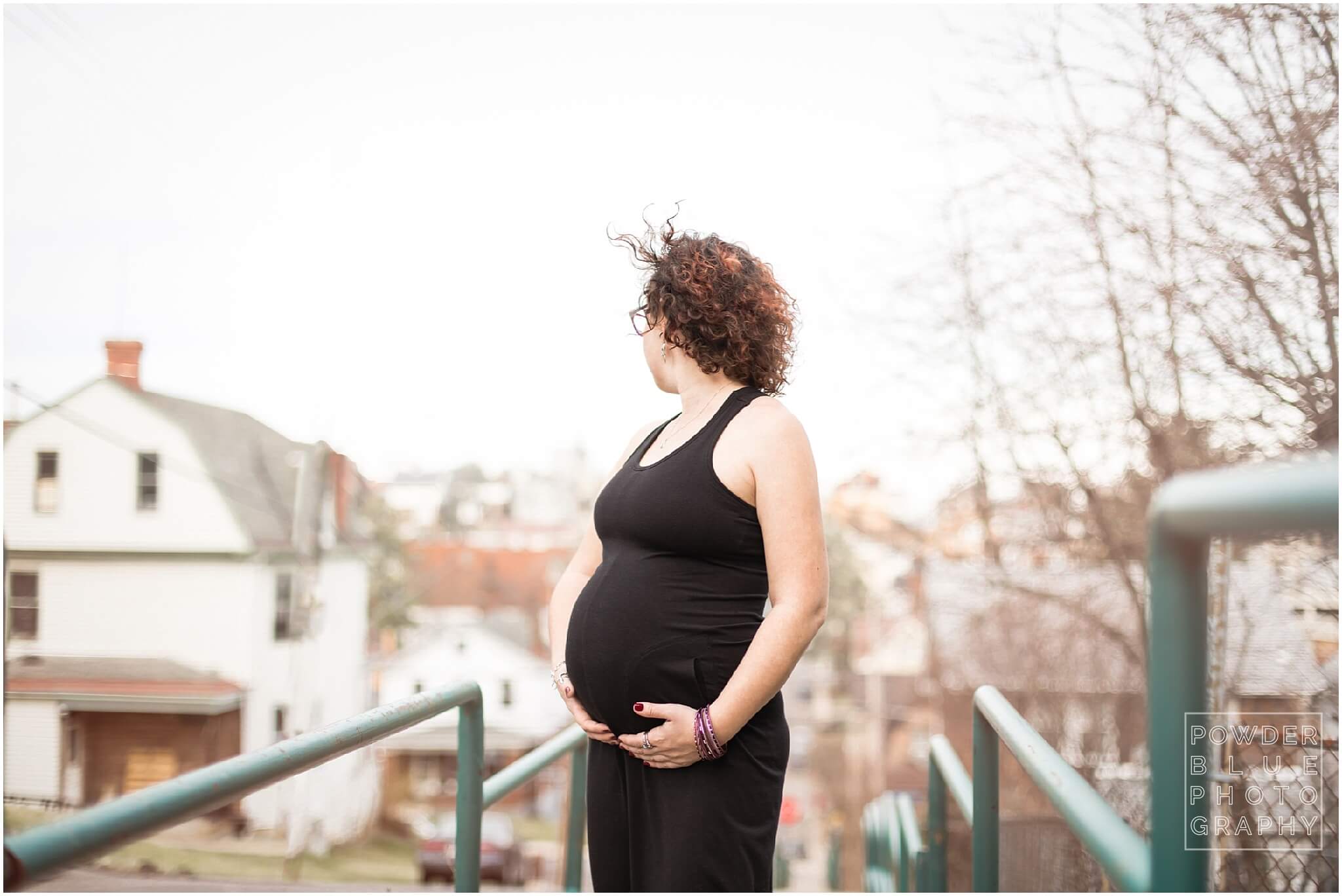 pittsburgh maternity photography session. brookline neighborhood. 7 months pregnant.