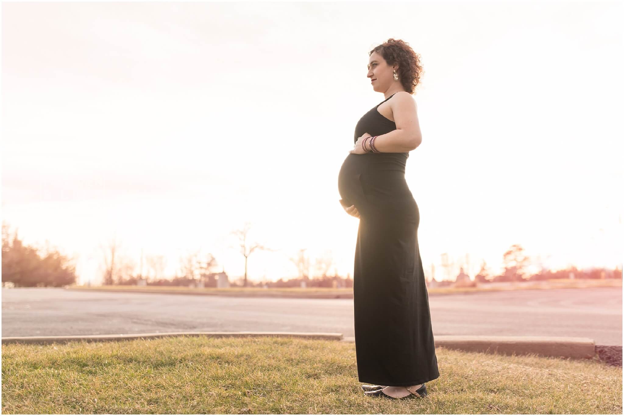 pittsburgh maternity photography session. brookline neighborhood. 7 months pregnant.